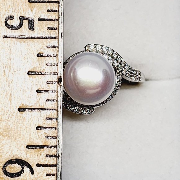 White Freshwater Pearl & Cubic Zirconia ring inn Rhodium over 925SS sz 9 .35 cts - Picture 3 of 7